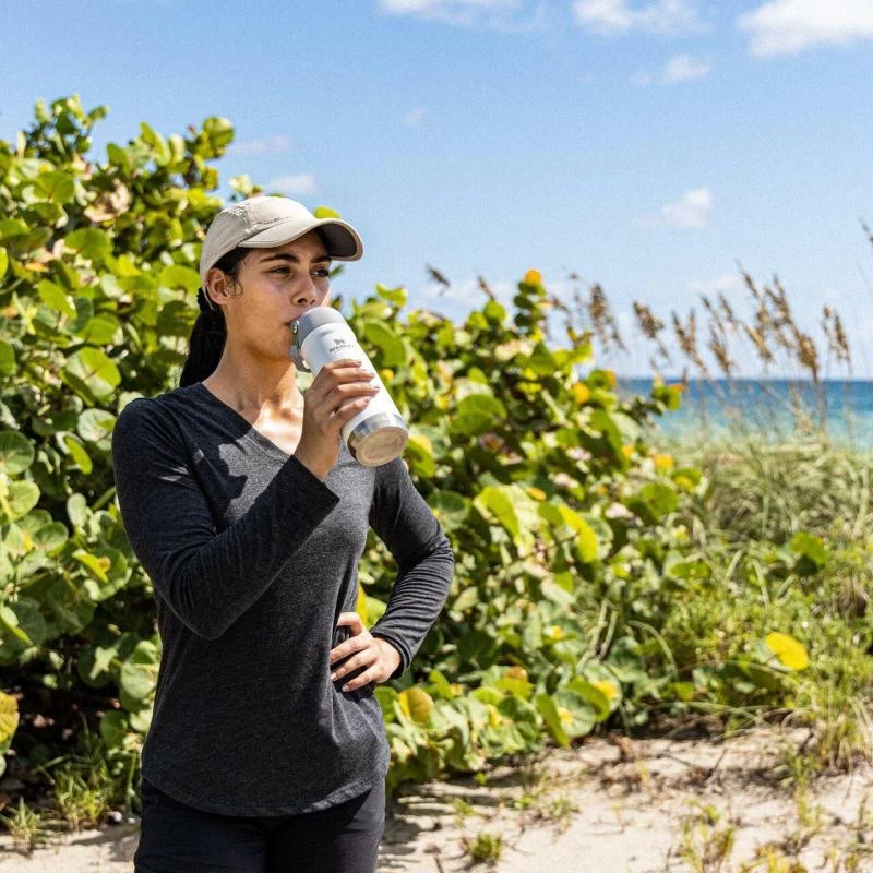 Stanley The Ice Flow Flip Straw Water Bottle - 0.65L - Image 3