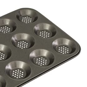 Perfect Crust Non Stick 12 Cup Shallow Baking Pan 32x24cm - Image 3